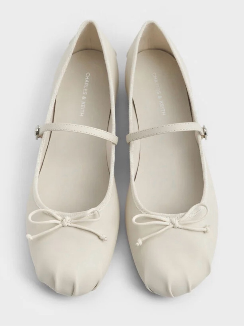 Charles & Keith Emiko Bow Mary Jane Ballet Flats - Color: Chalk size 8